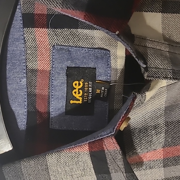 LEE BRAND MEN'S FLANNEL SHIRT SIZE MEDIUM - Picture 4 of 9
